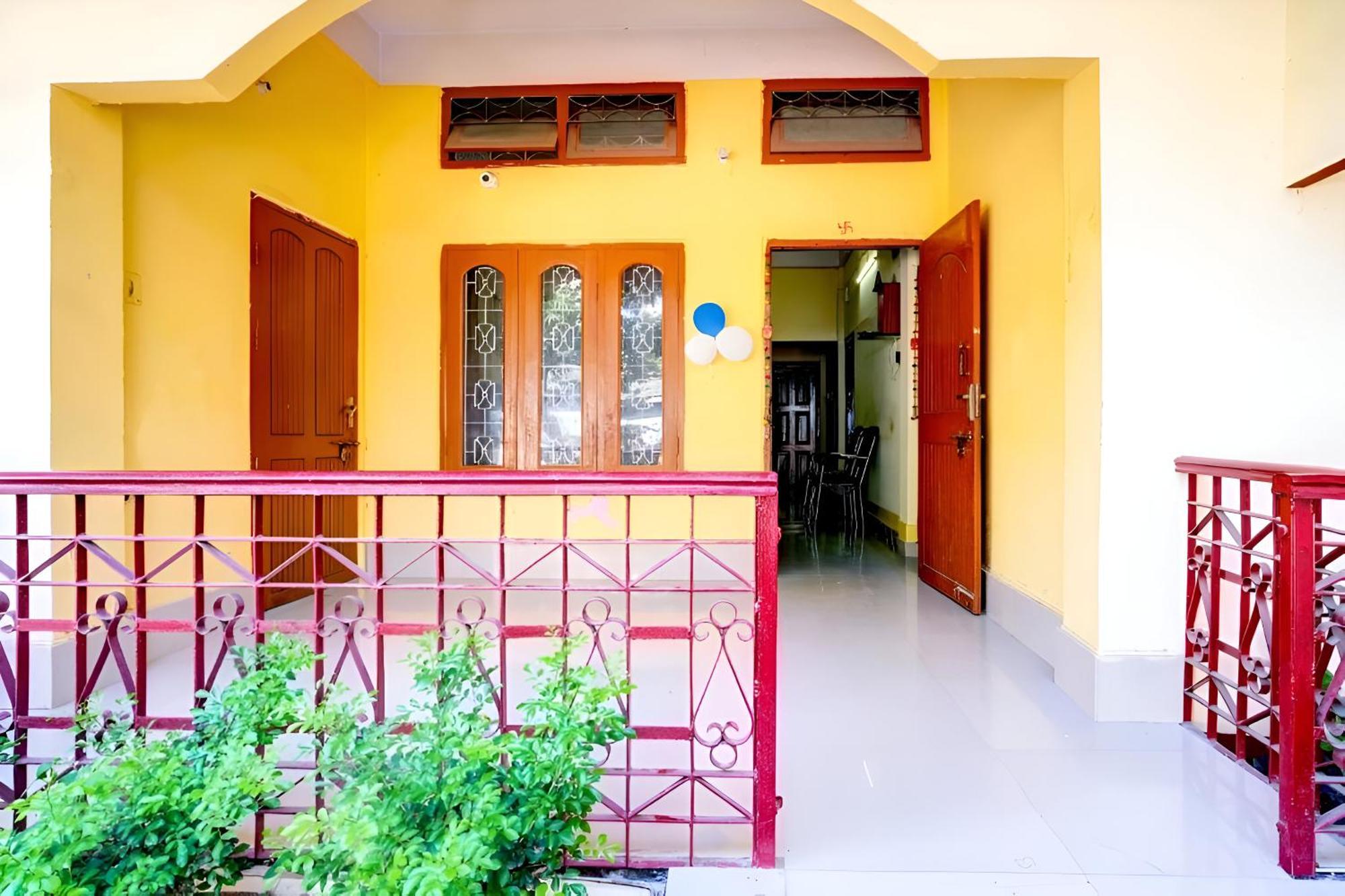 Capital Heritage Homestay グワーハーティー エクステリア 写真