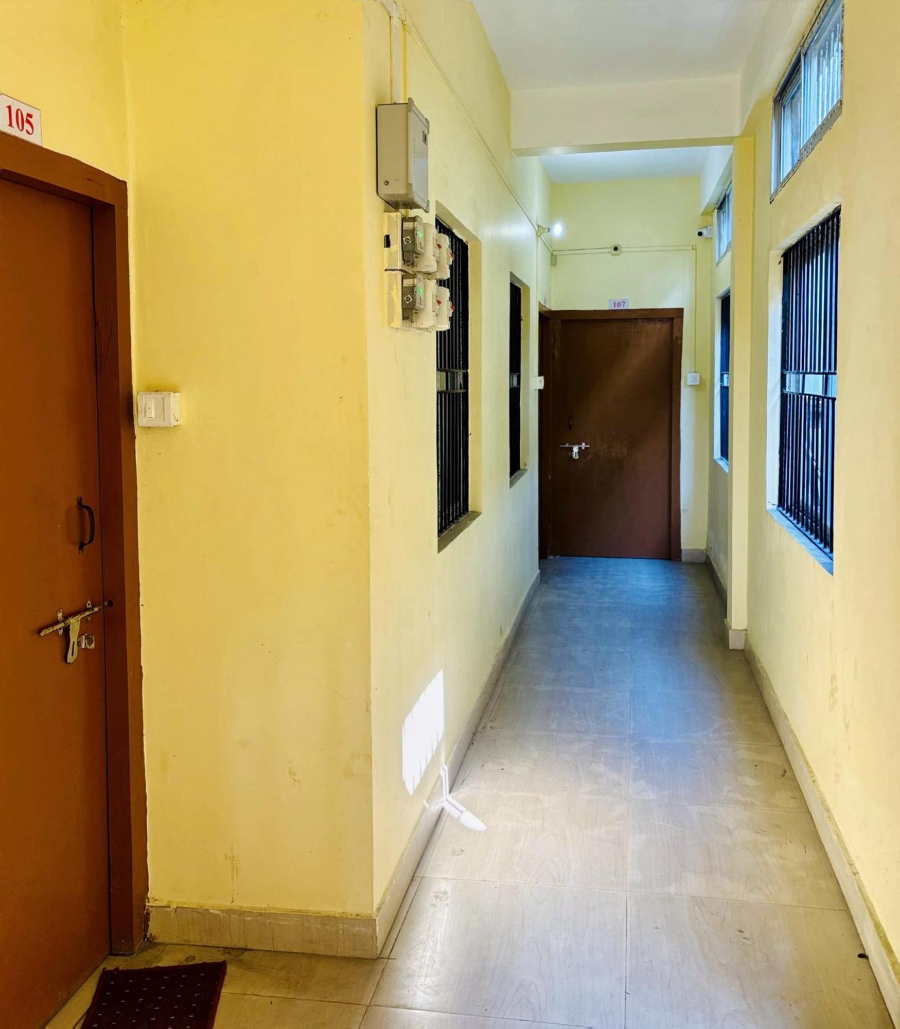 Capital Heritage Homestay グワーハーティー エクステリア 写真