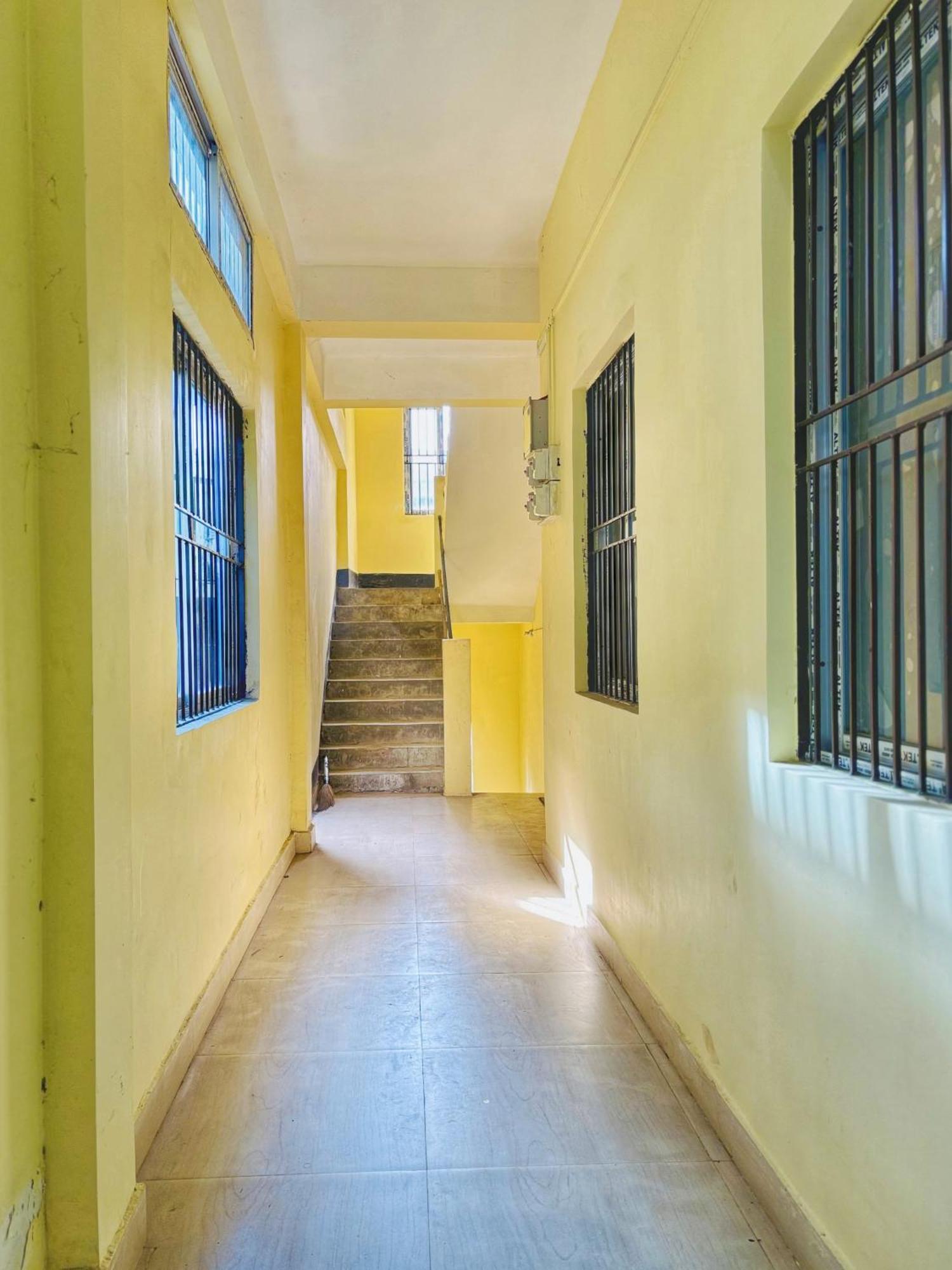 Capital Heritage Homestay グワーハーティー エクステリア 写真